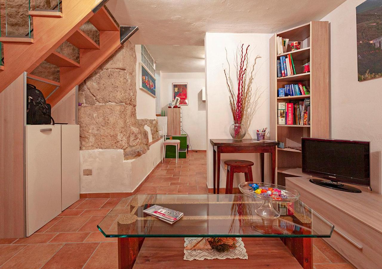 Appartamento Casa In Zona Strategica Spoleto Esterno foto