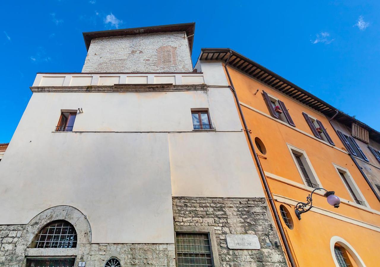 Appartamento Casa In Zona Strategica Spoleto Esterno foto